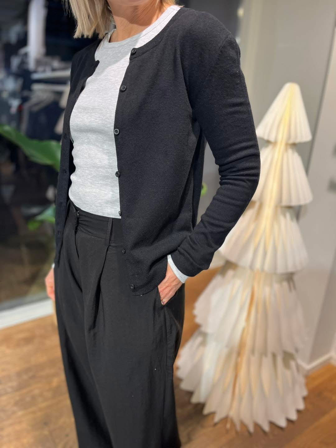 PCNORA Knit Cardigan - Black